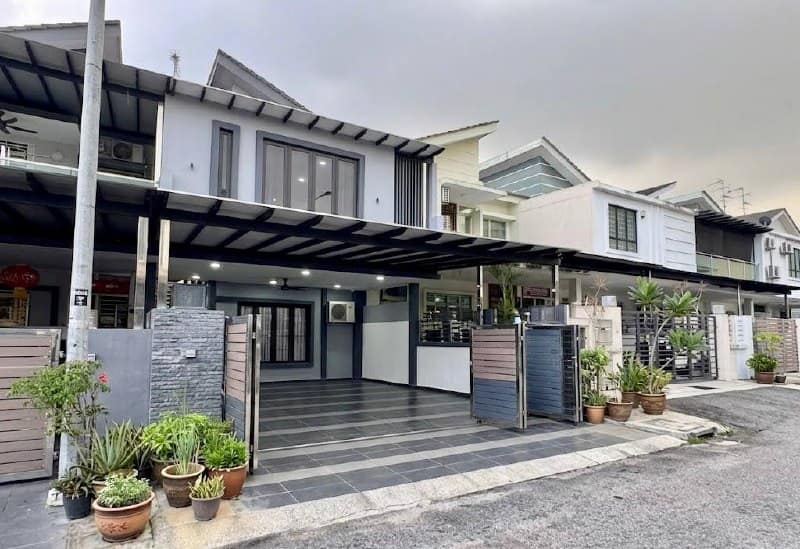 2-Storey Terrace Seri Austin Hills – photo 1