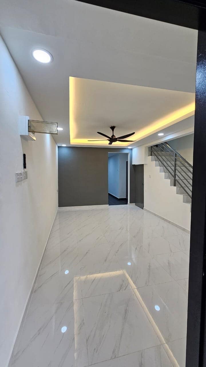 Double Storey Low Cost Terrace House Taman Johor Jaya – photo 1