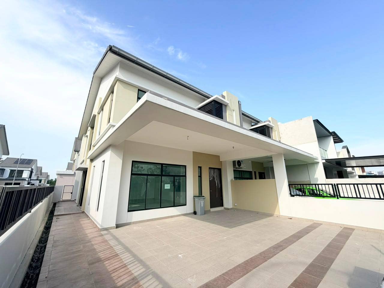 Double Storey End Lot Mutiara Maju Mutiara Rini – photo 1