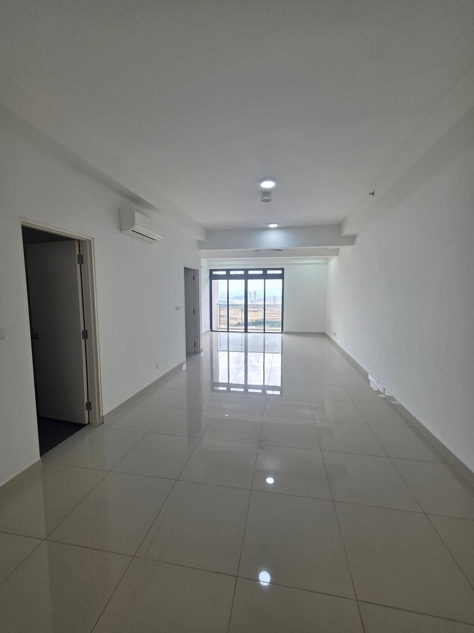 Condominium Meridin Medini – photo 1
