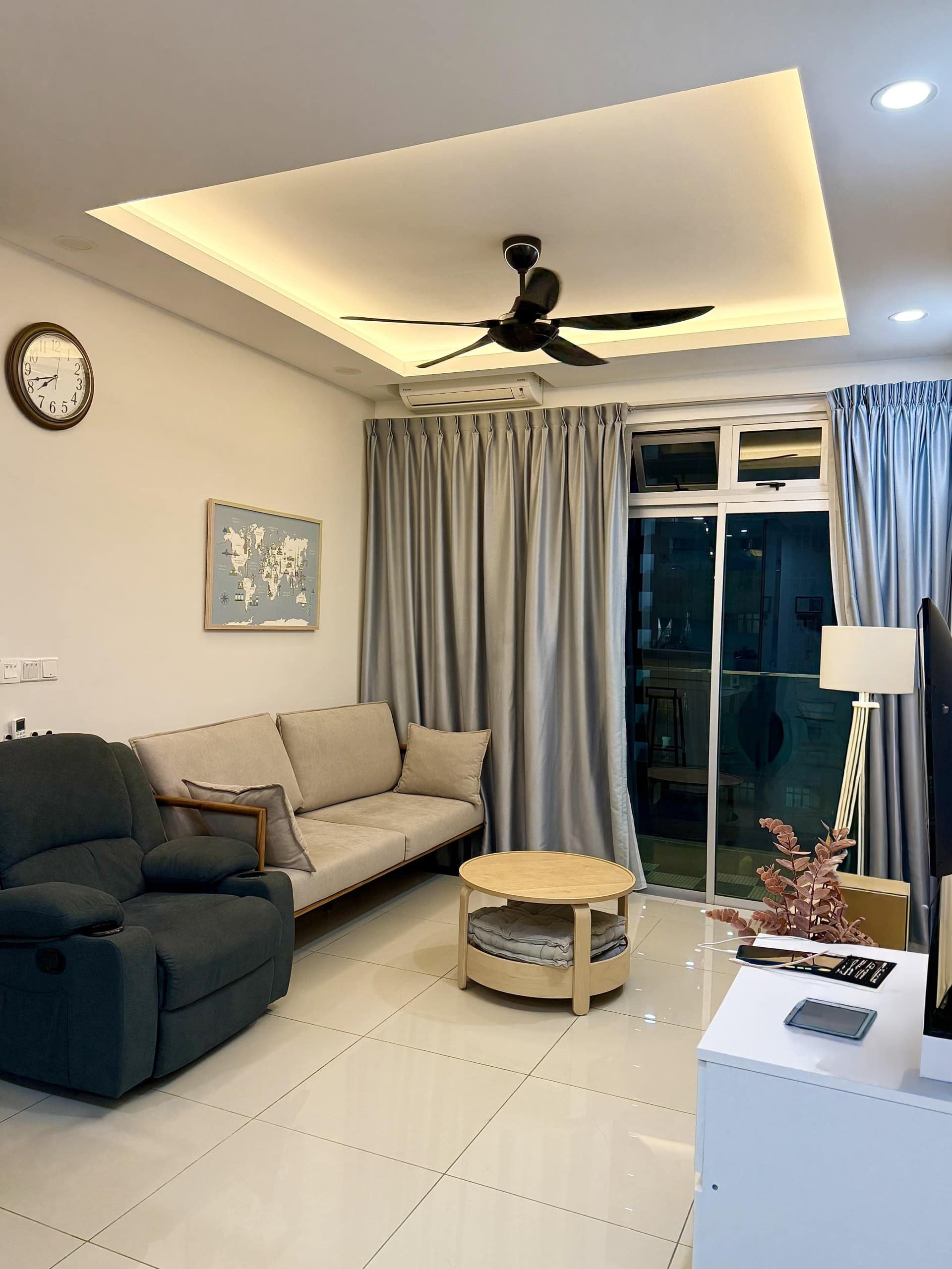 Condominium Meridin Bayvue @ Masai – photo 1