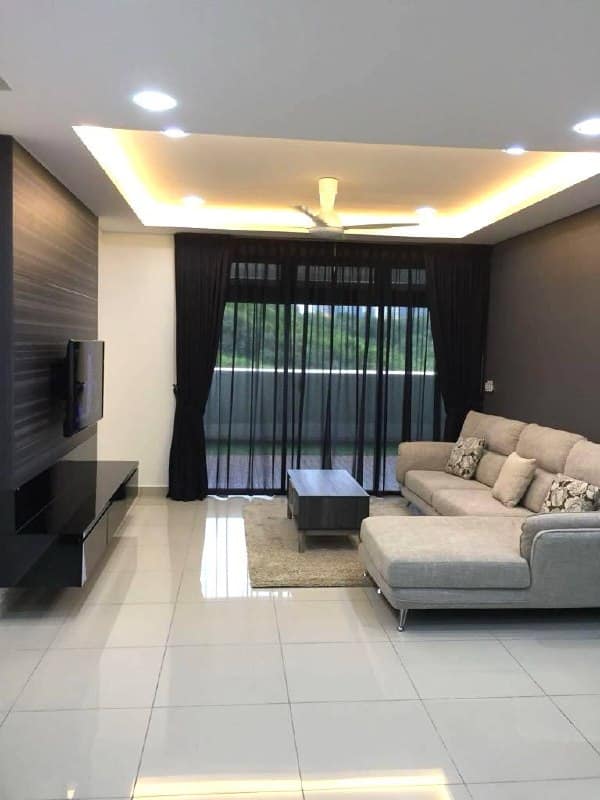 Condo Medini – photo 1