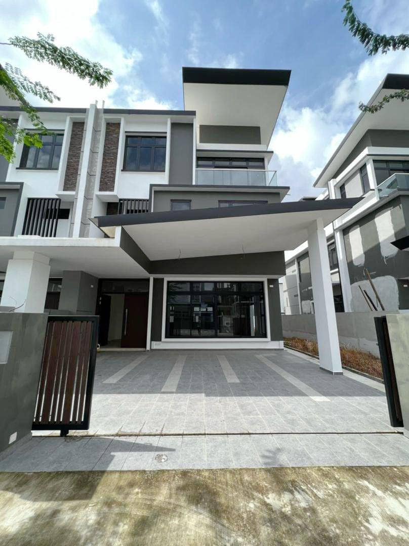 3-Storey Semi-D Nusa Sentral – photo 1