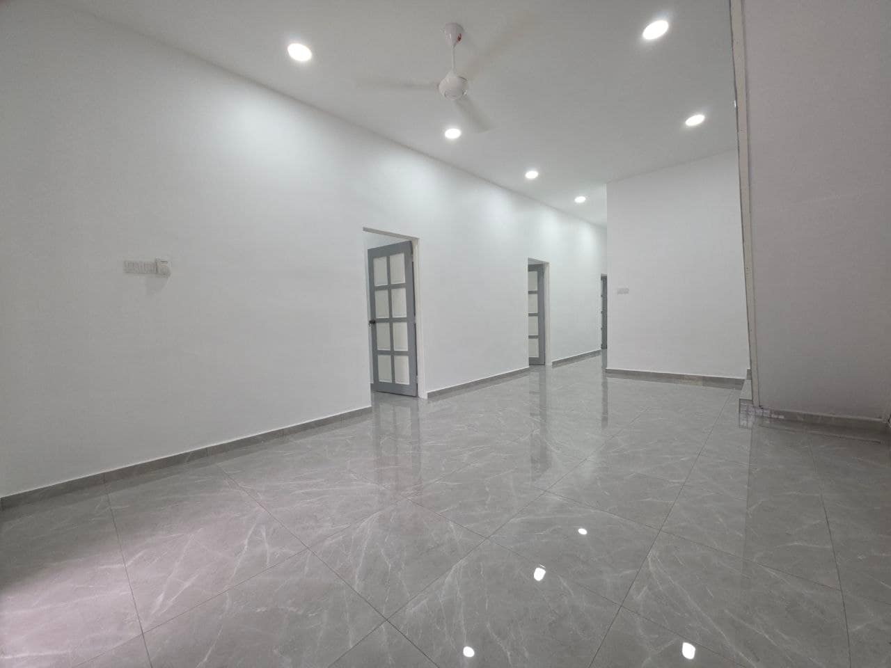 2-Storey Terrace House Pekan Nanas – photo 1