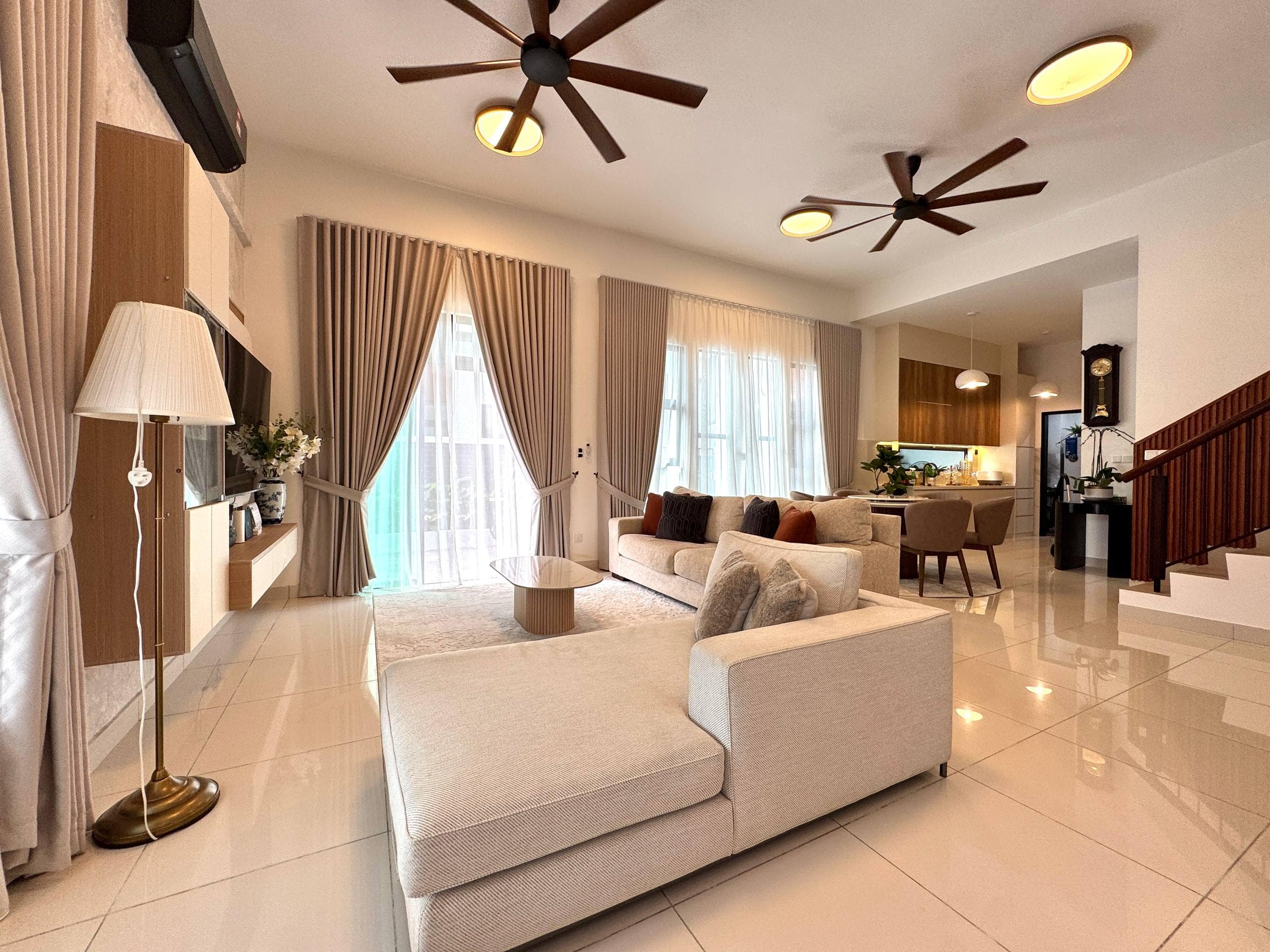 Double Storey Cluster House Taman Impian Emas – photo 1