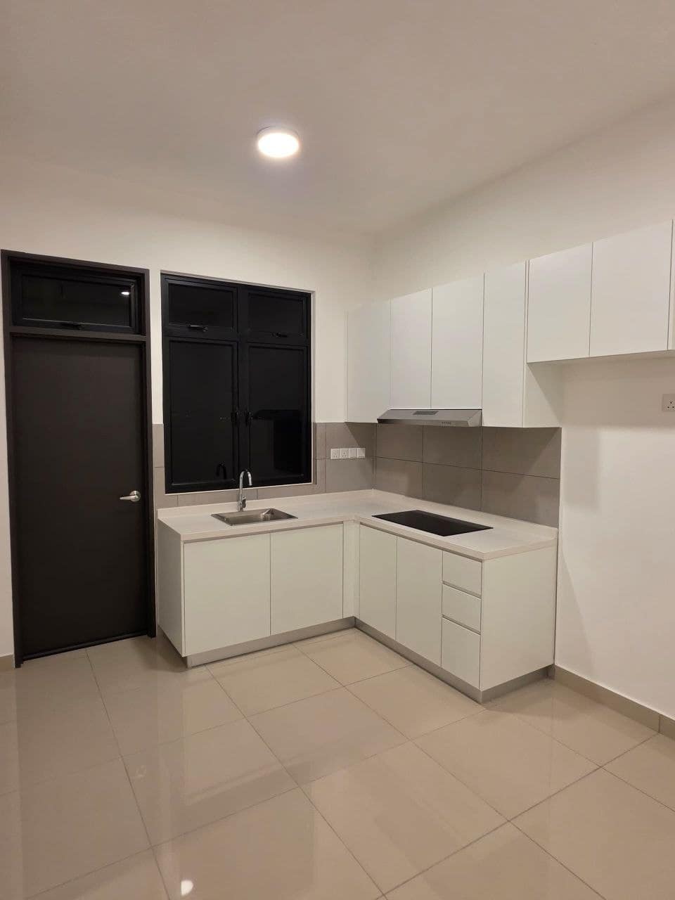 Service Apartment Meldrum Heights – photo 1