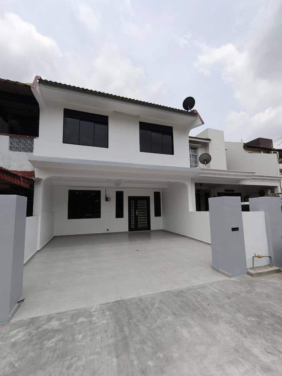 2-Storey Terrace House Taman Puteri Wangsa