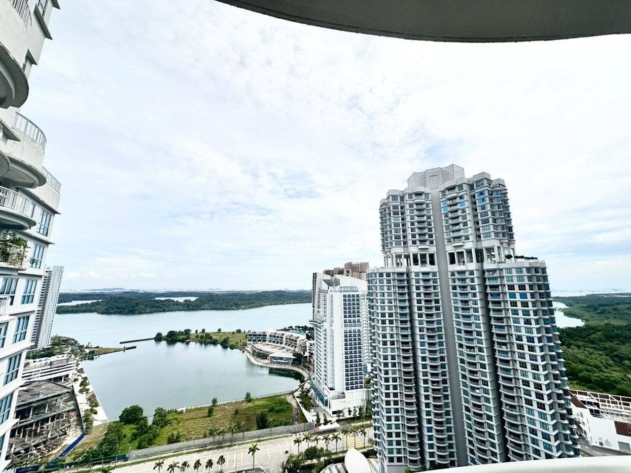 Condominium Teega Residence Puteri Harbour Iskandar Puteri – photo 1