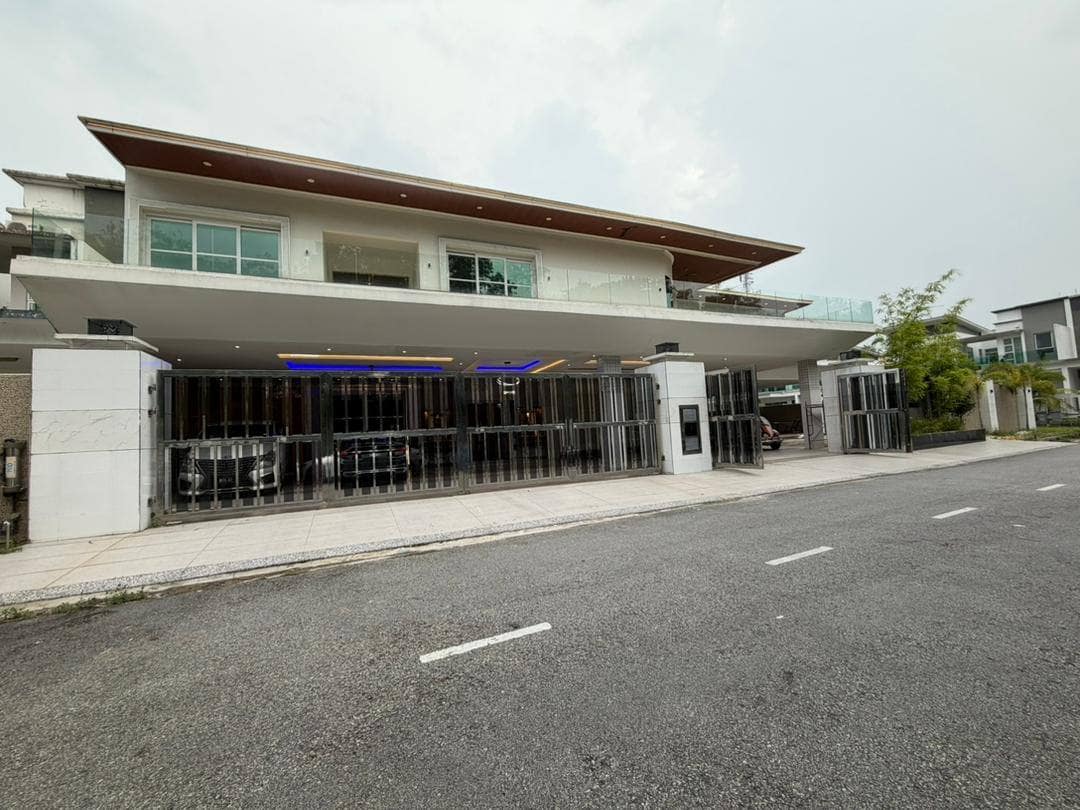 Bungalow Land Taman Kota Masai – photo 1