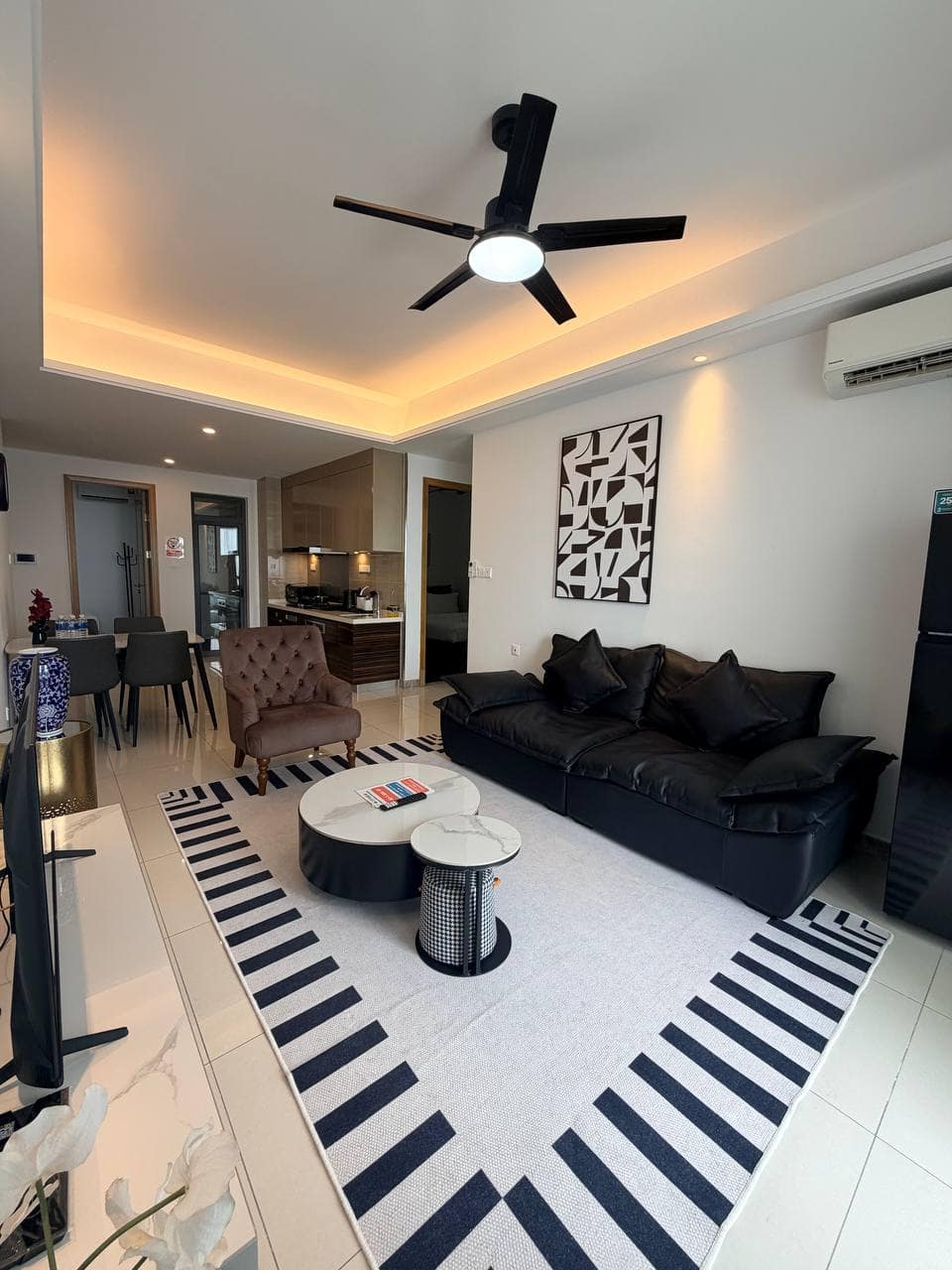 Service Residence End Lot Tanjung Puteri – photo 1