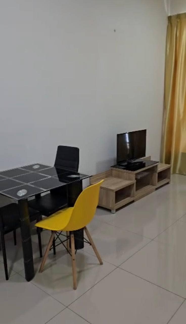 Condo Kempas Utama – photo 1