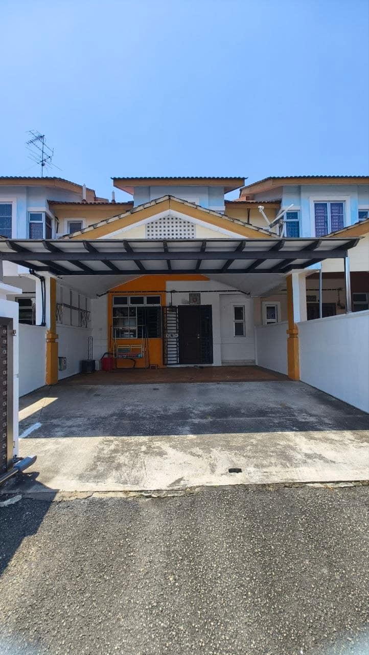 2-Storey Terrace House Bandar Seri Alam – photo 1