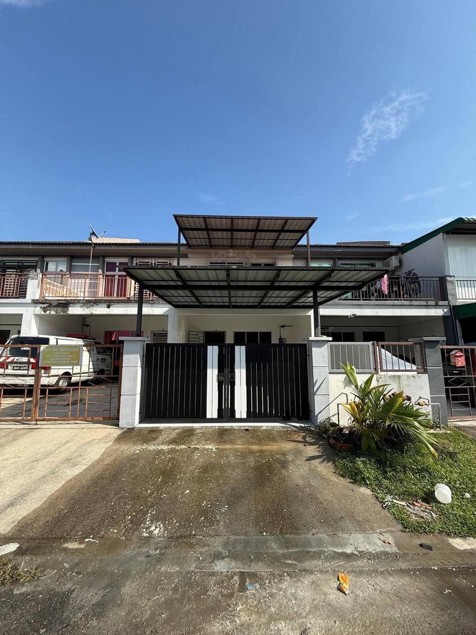 2-Storey Terrace Taman Nusa Damai – photo 1