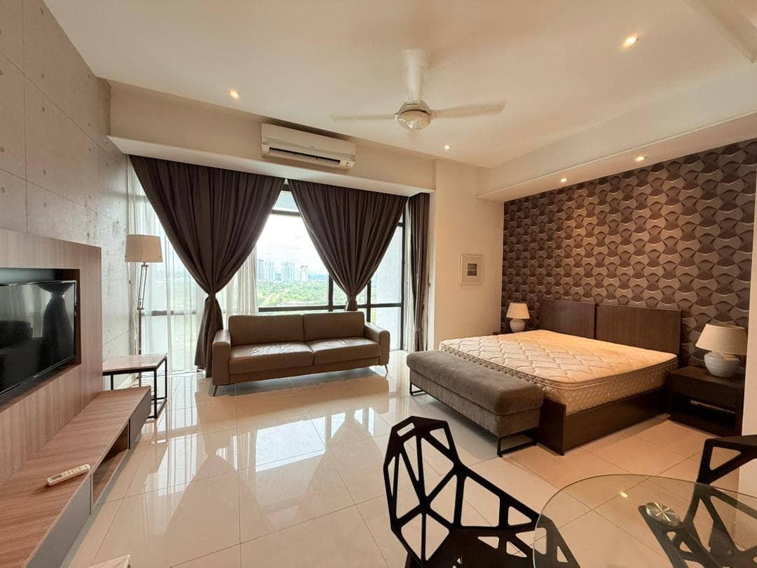 Studio Grand Medini – photo 1