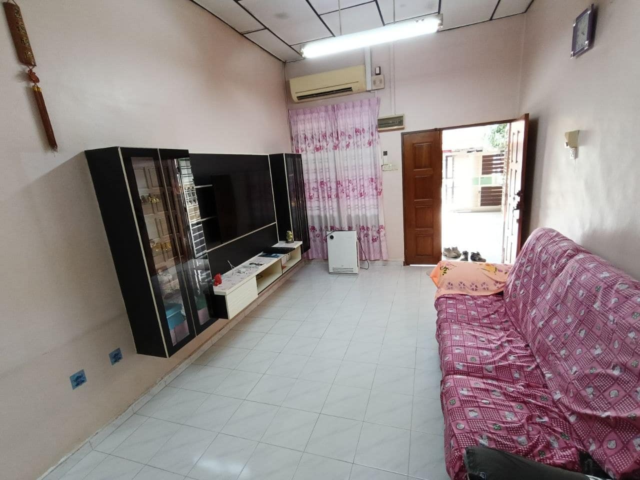 Single Storey Terrace House Taman Nilam – photo 1