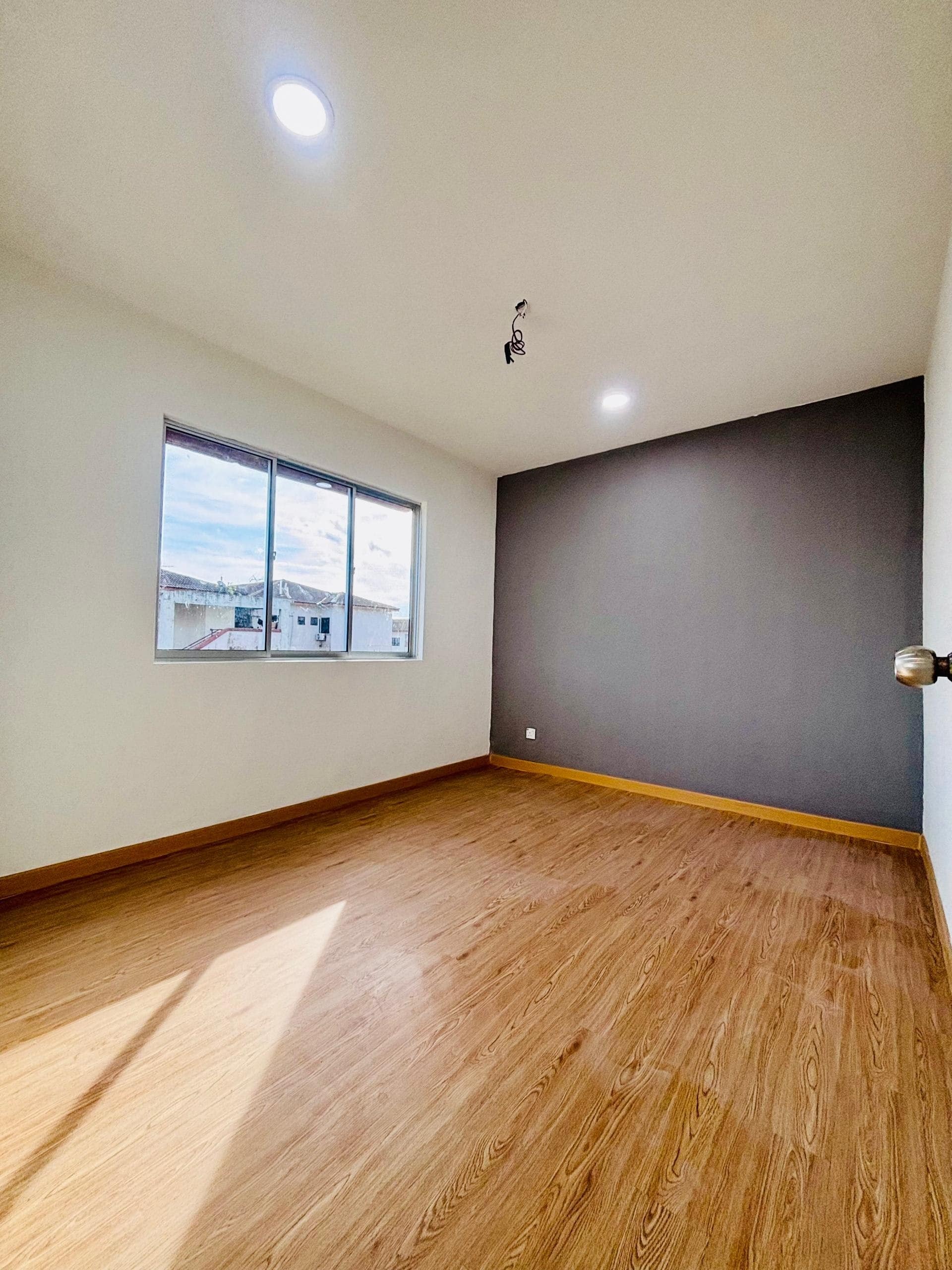 Low Cost Flat Bandar Seri Alam – photo 1
