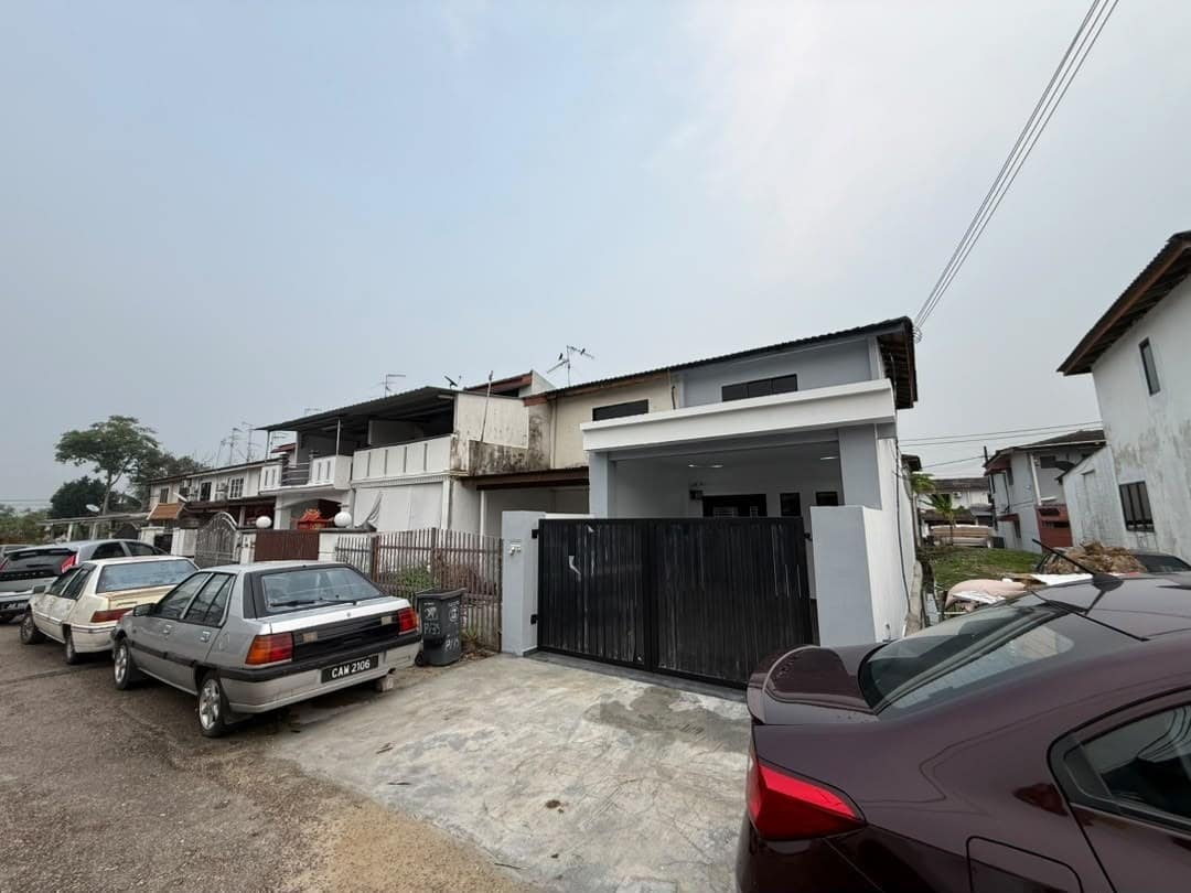 Double Storey Low Cost End Lot Taman Desa Jaya – photo 1