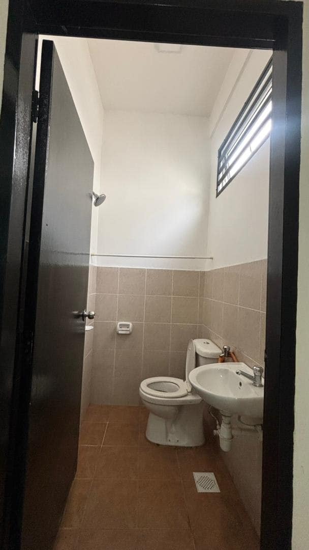 🏡 FOR SALE | Reopen Unit | 2.5 Storey | G&G | Tama… – photo 1