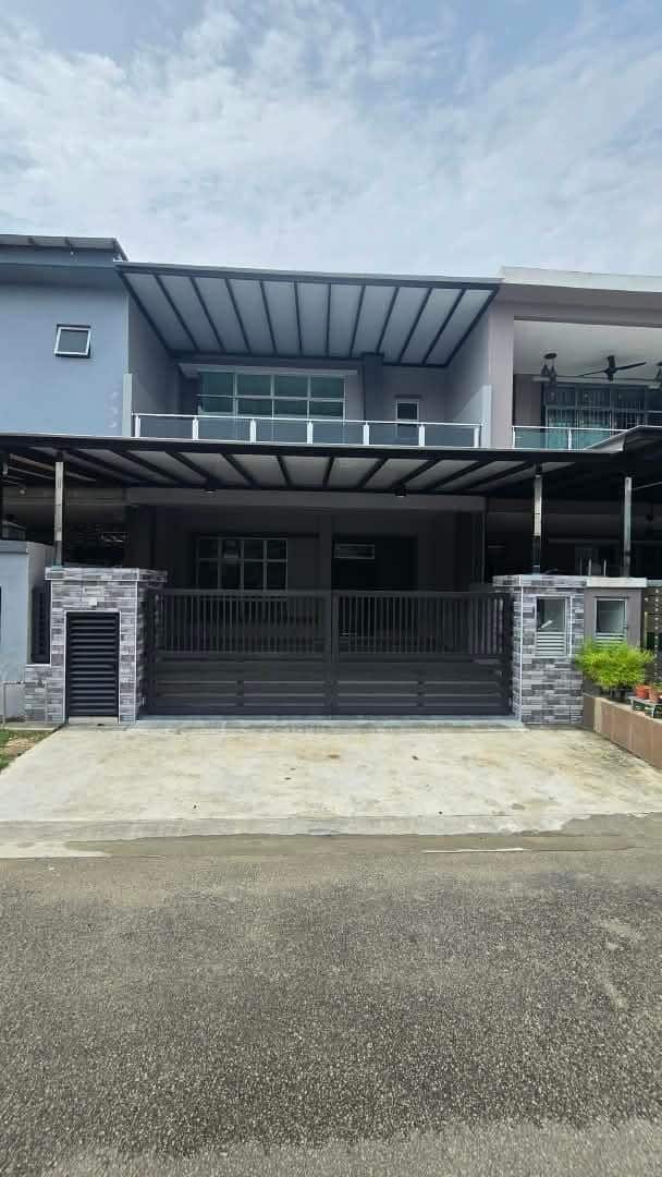 *SKUDAI TAMAN PULAI HIJAUAN JALAN PULASAN DOUBLE S…