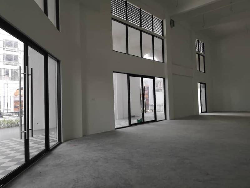 FOR RENT & FOR SALE
⭐ Eco Palladium Corner Ground… – photo 1