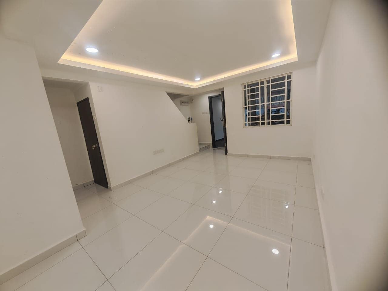 🏡 FOR SALE | Fully Renovated | Unblock View | Tama… – photo 1