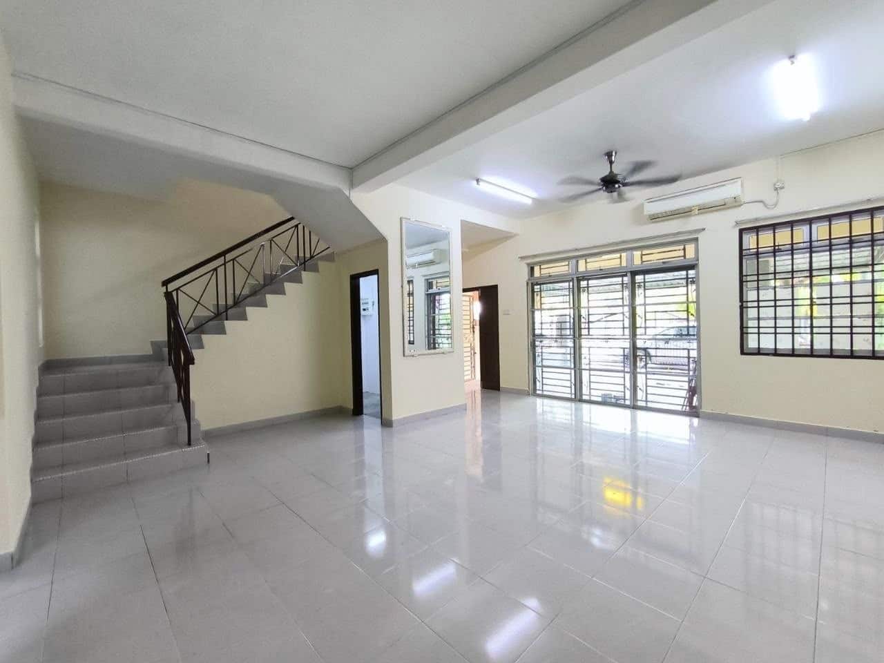 *SKUDAI TAMAN PULAI INDAH JALAN PULAI INDAH D.STOβ¦