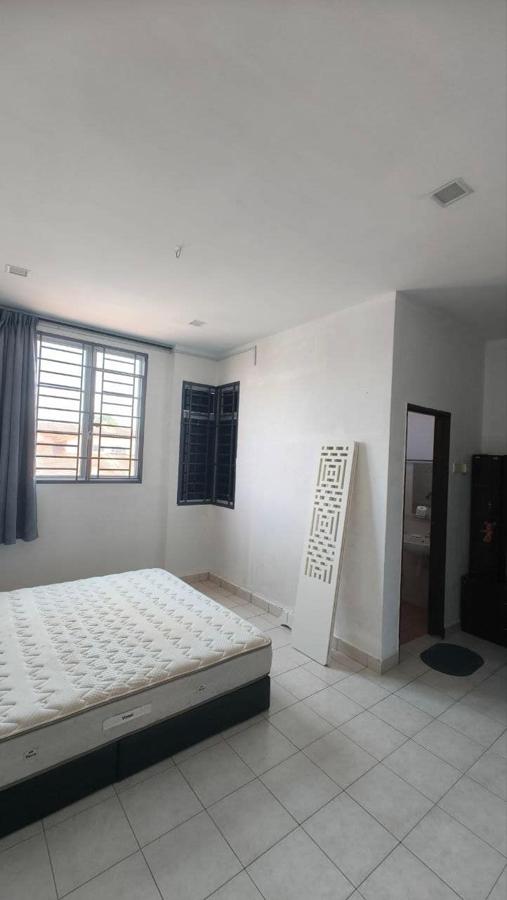 🏡 FOR SALE | BANDAR SERI ALAM
✨ Double Storey Terr… – photo 1