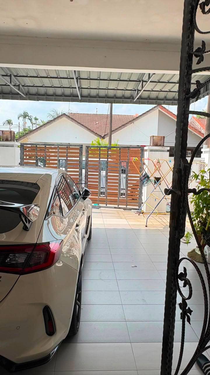 *1.5 STOREY UNBLOCK VIEW TAMAN MOLEK*
XX JALAN M… – photo 1