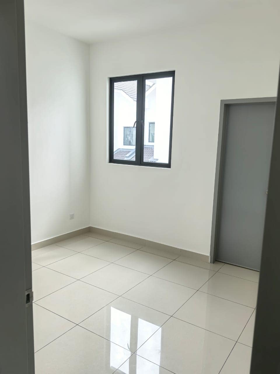 Listing Type: Sale
Property Type: 2-Storey Terrace… – photo 1