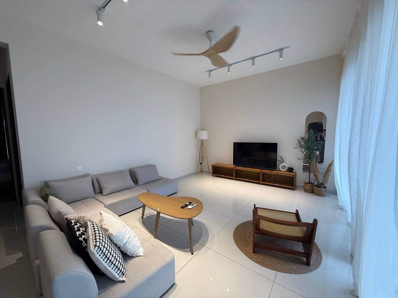 For sale
Airbnb design unit
📍Kingsbay @ Country …