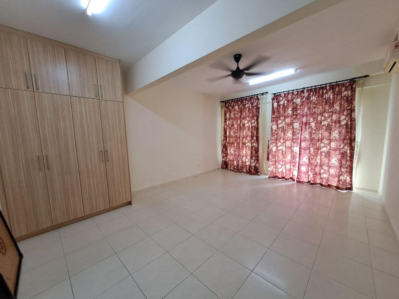 For Sale (ML0255)
The Garden Residences @ Mutiara… – photo 1