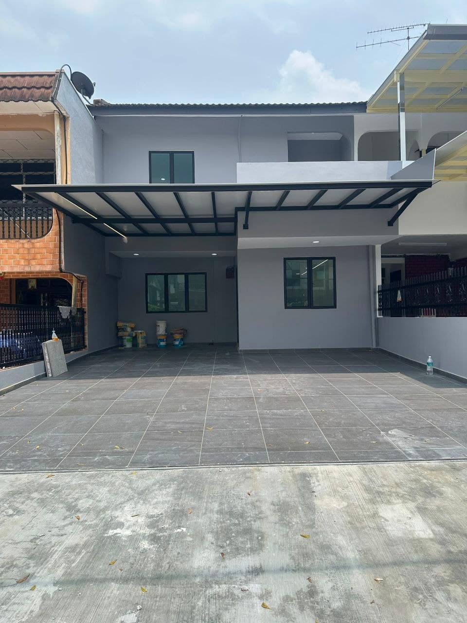 House Taman Saga – photo 1