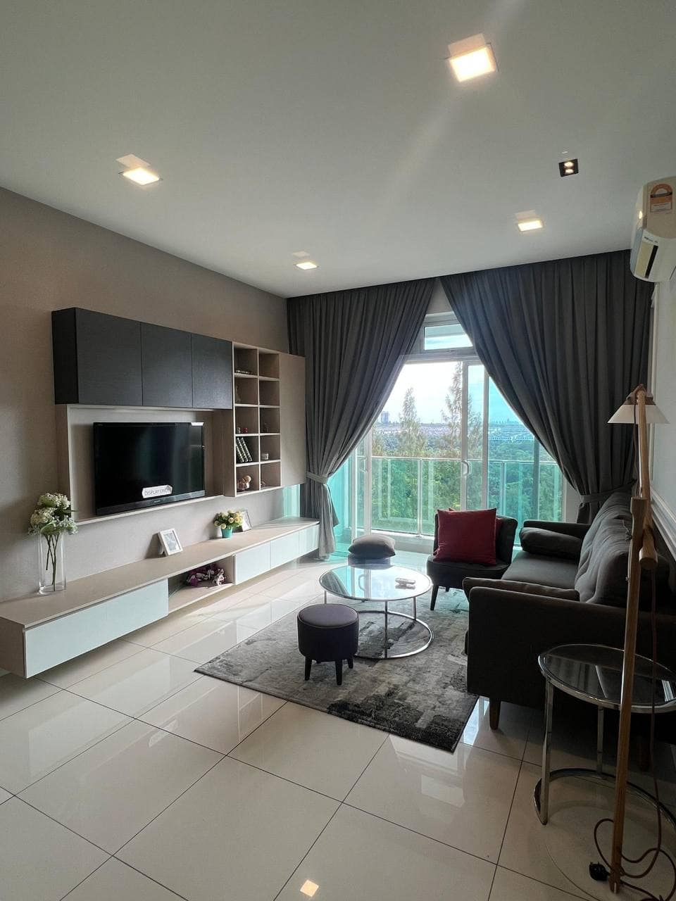 Condominium Horizon Hills – photo 1