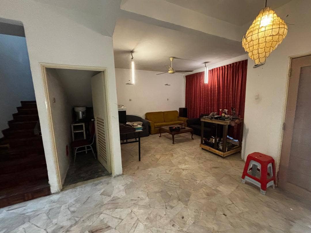 2-Storey Terrace Jalan Hang Tuah Tun Aminah – photo 1