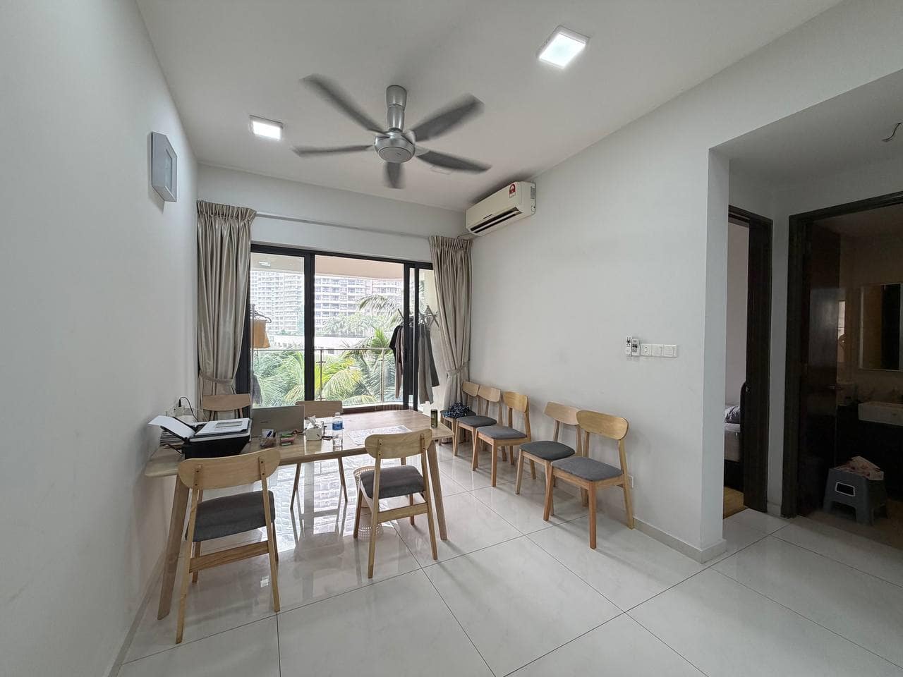 Condominium Bay Laurel Country Garden Danga Bay – photo 1
