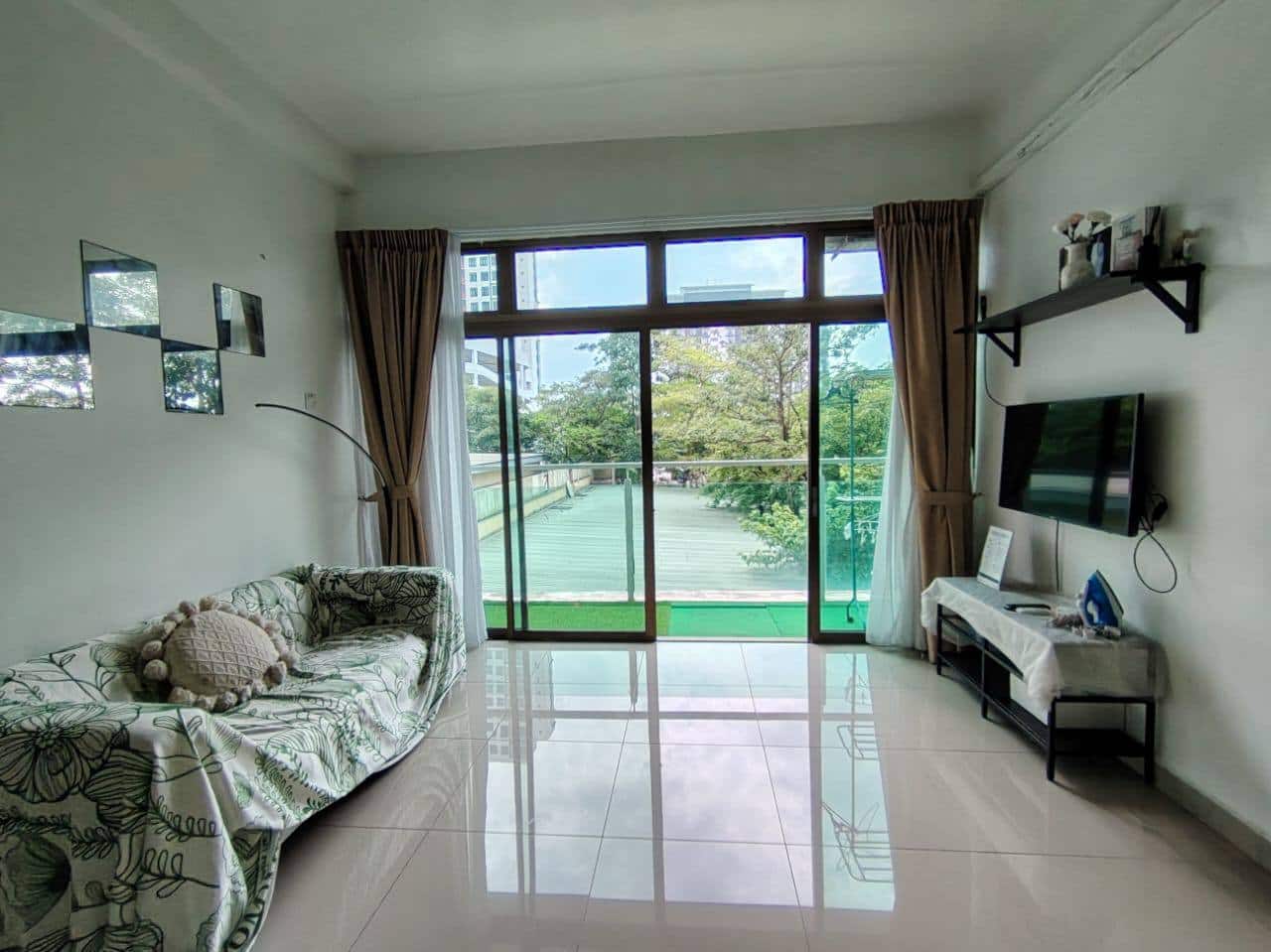 Service Apartment Taman Mount Austin