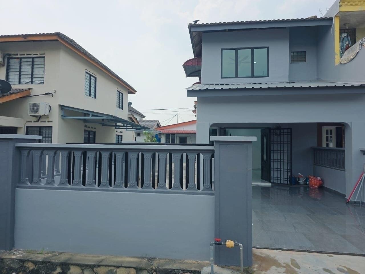 2-Storey Low Cost House Bandar Seri Alam – photo 1