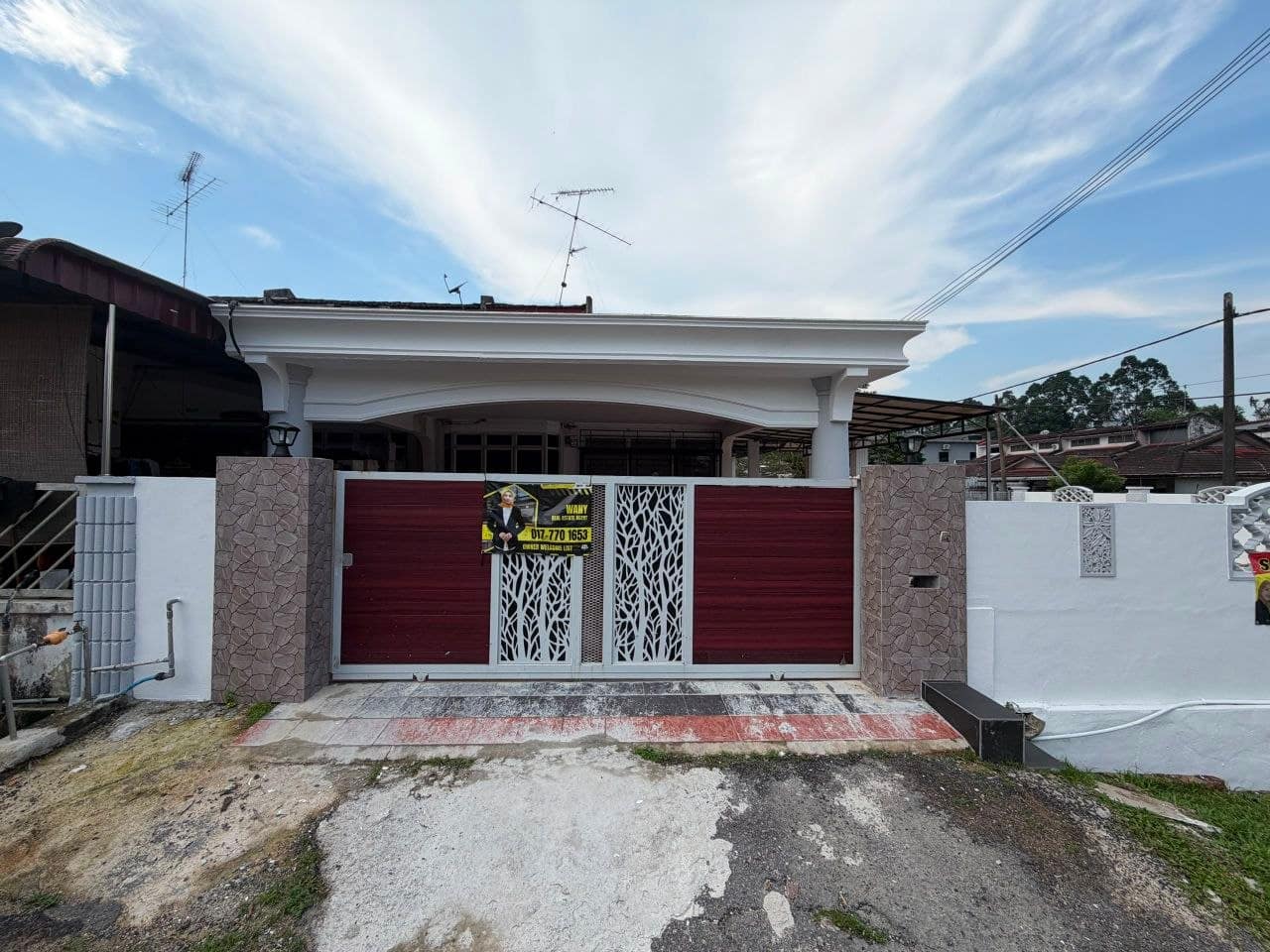 Single Storey Corner Lot Taman Desa, Kulai – photo 1