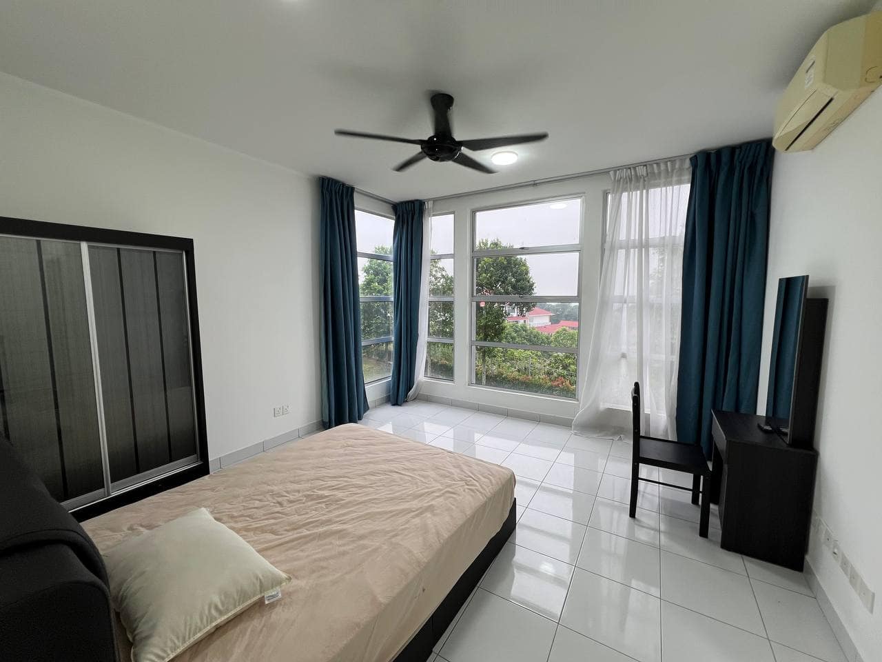Condo Bandar Seri Alam – photo 1