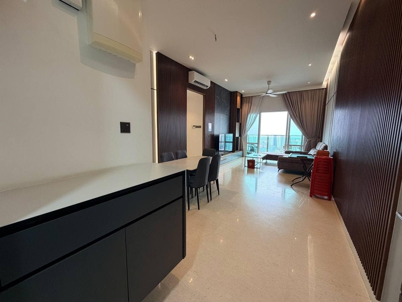 Condominium Tri Tower @ CIQ – photo 1