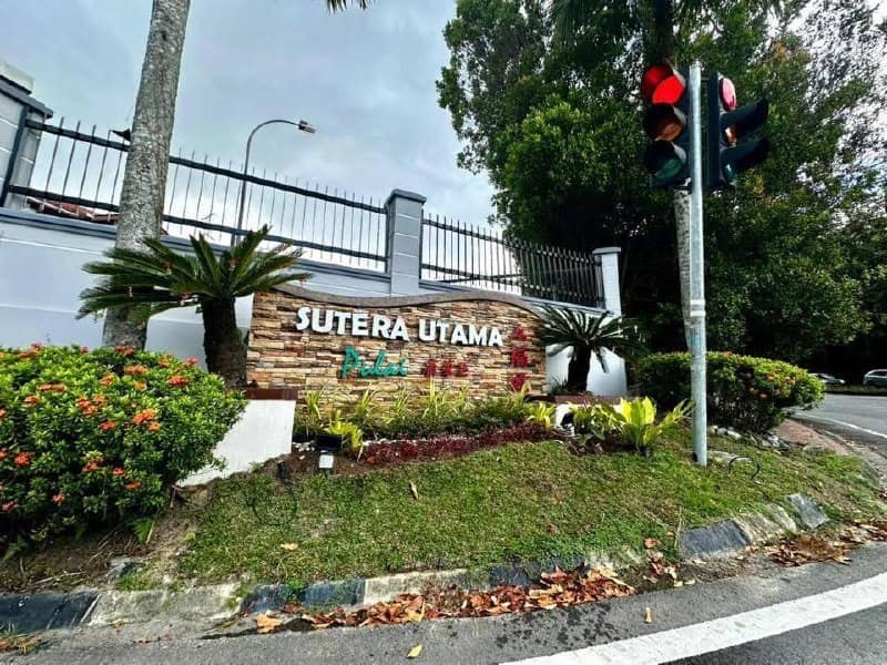 2-Storey Terrace House Taman Sutera Utama โ photo 1