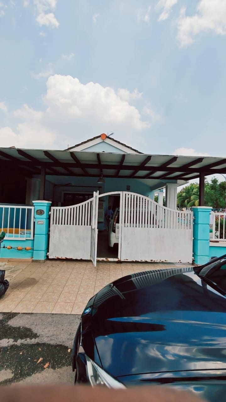 Single Storey Terrace House Taman Pulai Indah – photo 1