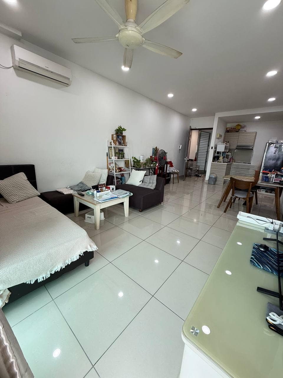 Service Apartment Parc Regency @ Plentong – photo 1