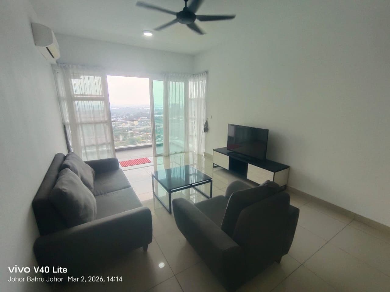 Condo Pinnacle Tower ā photo 1