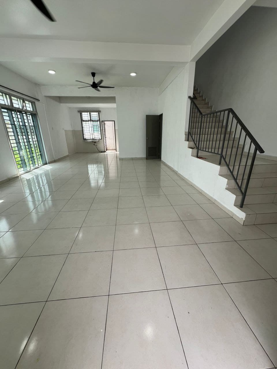 Double Storey Cluster Lavender – photo 1