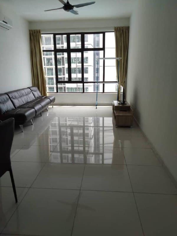 Condo Kempas Utama – photo 1