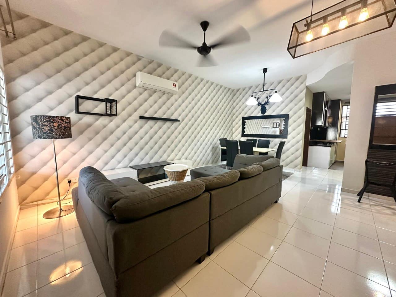 Double storey terrace house Caryota Square – photo 1