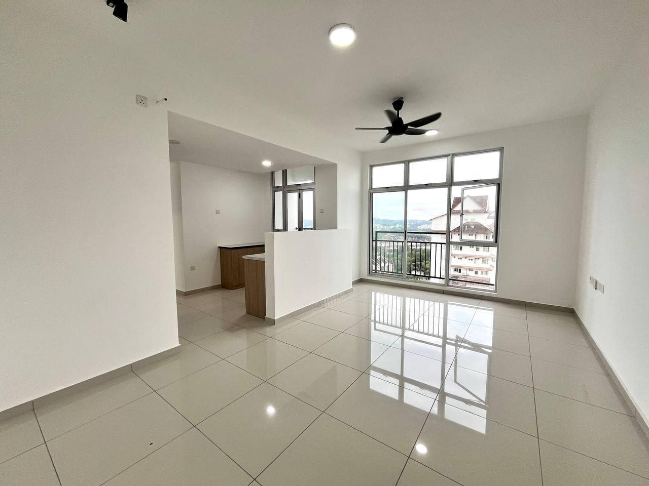 Dual Key Service Apartment Block B Bandar Seri Alam – photo 1