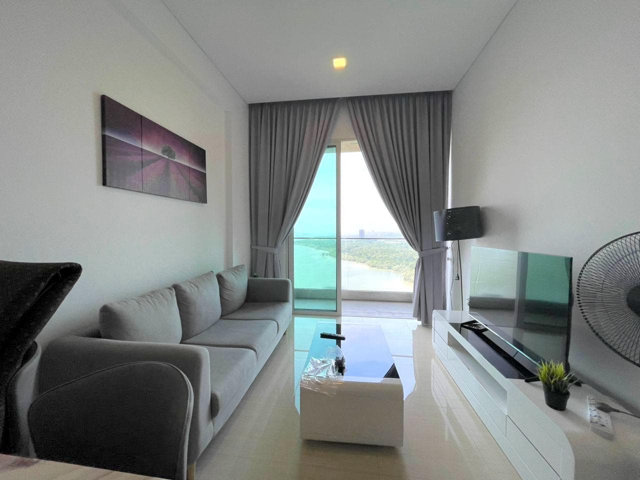 2+1 Bedrooms Puteri Cove Residences – photo 1