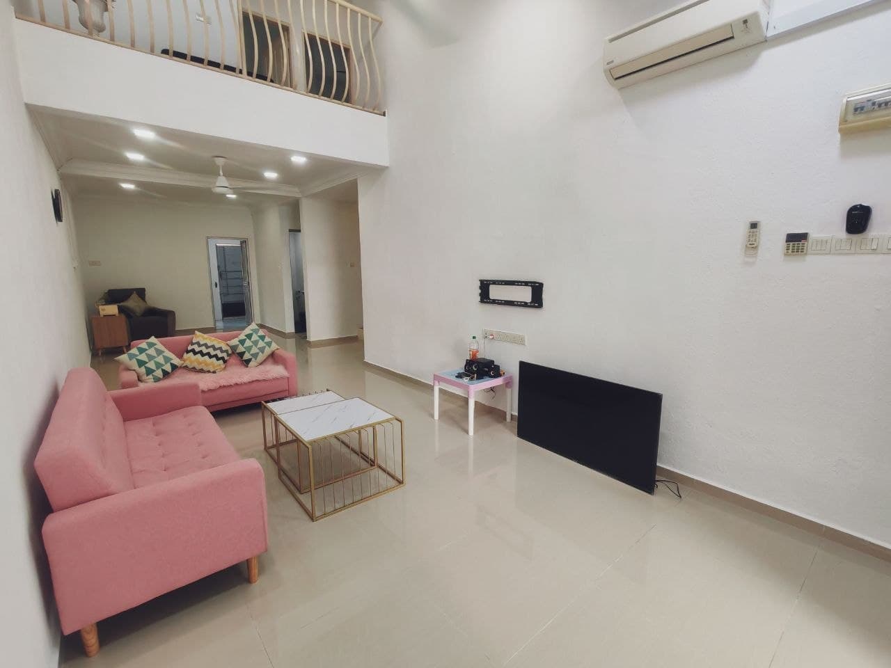 Single Storey Terrace House Bandar Selesa Jaya โ photo 1